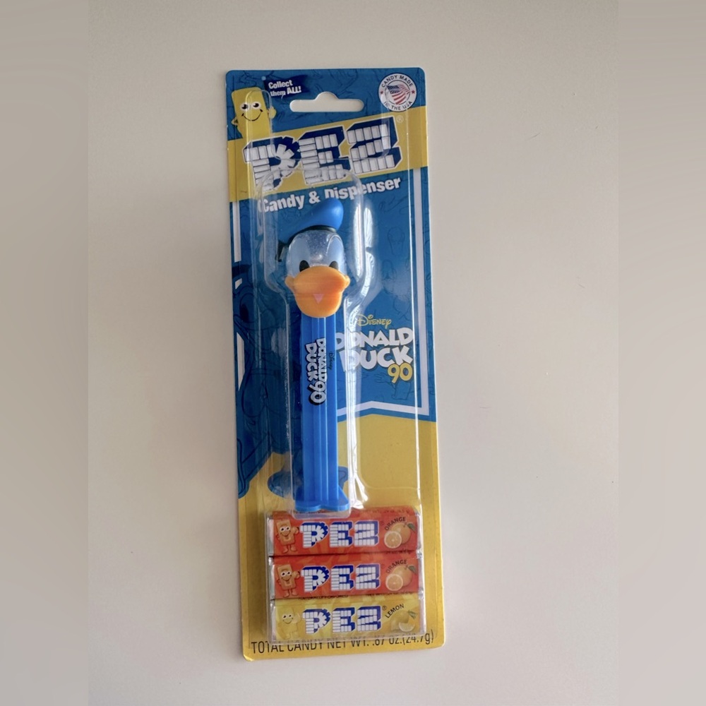 Pez Dispenser Donald Duck 90th Anniversary Crystal PEZ.com Exclusive RETIRED